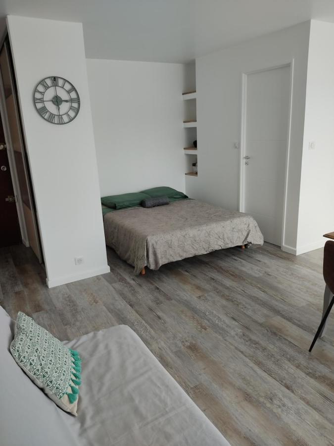 Appartement Climatise Avec Balcon,Wifi, Proche Remparts Авиньон Екстериор снимка